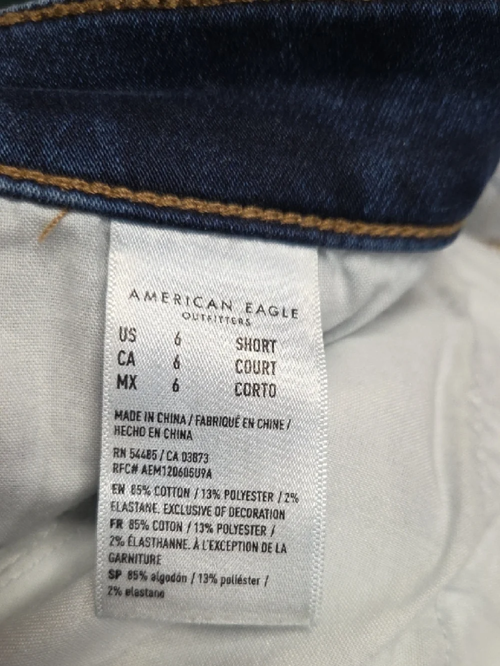 **American Eagle Distressed Dark Wash Skinny Jeans** - Picture 10 of 12